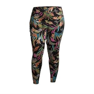 Women's Plus Size Jeggings- tropical print